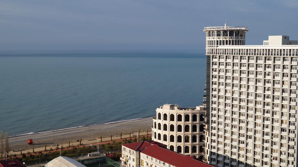 Apartment Anri 16A Inasaridze Street Batumi Eksteriør bilde